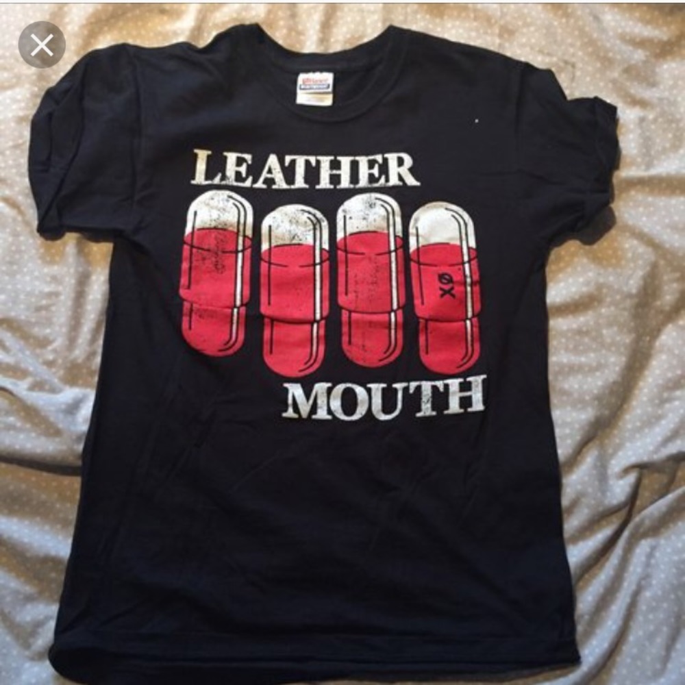 ISO leather mouth shirt